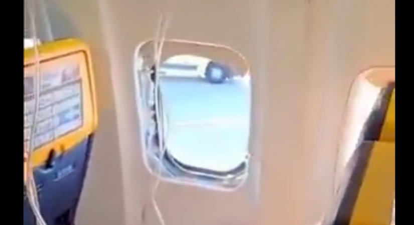 Kiderült, mitől tört be a Ryanair ablaka, amelyen keresztül majdnem kiesett az egyik utas