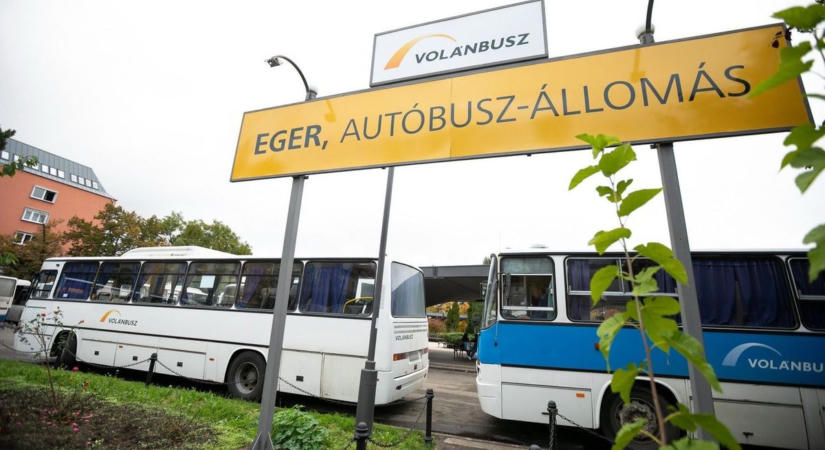 Nagyot csavarnak a buszmenetrenden Hevesben: listán a legfontosabb változások!