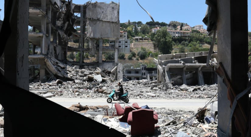 Financial Times: Izrael lakhatatlanná teszi Dél-Libanont