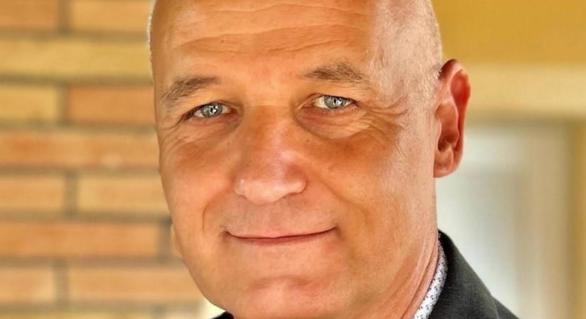 Angyal Gábort választották meg Enying polgármesterének
