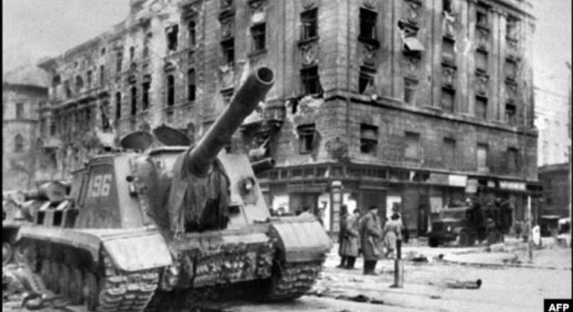 Hetven éve harmadik utat választott volna Magyarország – Széchenyi-díjas történész 1956-ról