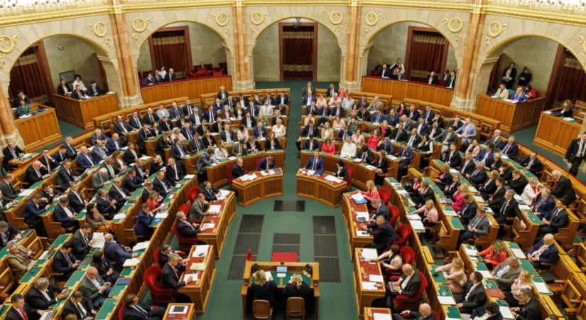 Az Orbán-rendszer összeomlása – a választások előtt és után