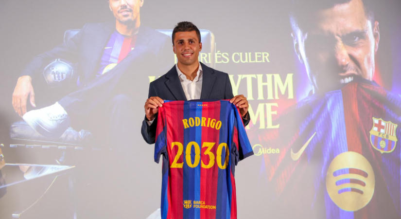 Kikosarazta a Real Madridot a futball-világbajnokság legjobbja, inkább a Barcelonát választotta