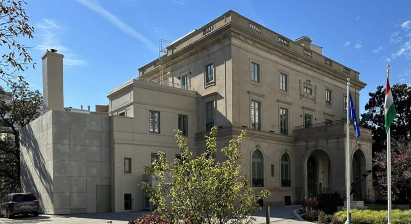 Ötmilliárdért vették, tízmilliárdért újították fel a washingtoni magyar nagykövetség épületét Szijjártóék idején