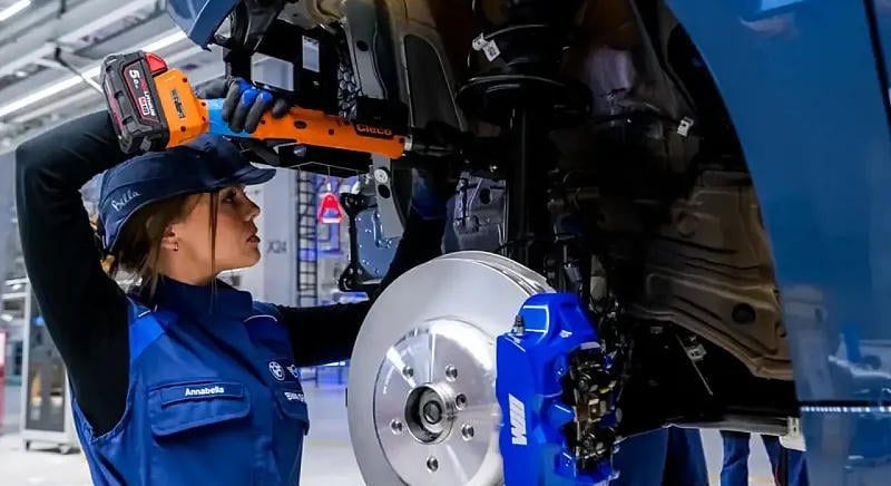 Német dolgozók segítik a BMW debreceni termelésének felfuttatását