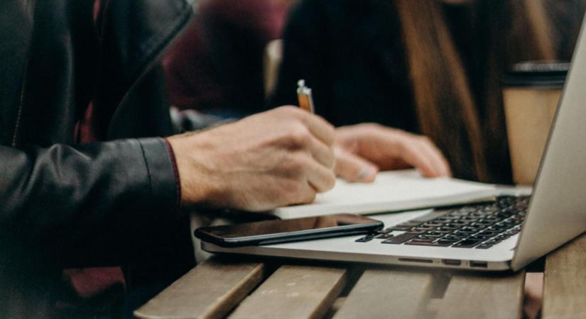 Így rögzítheted a papírnyugtákat a webes felületen: megjelent a NAV oktatóvideója
