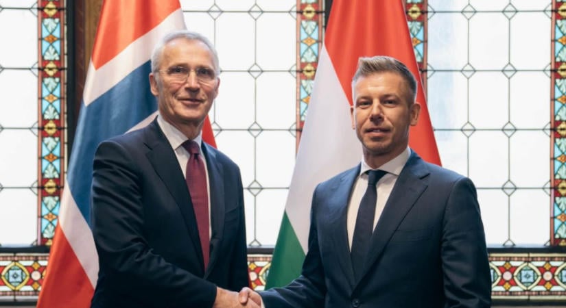 Magyar Péter egy volt NATO-főtitkárral is asztalhoz ült szombaton