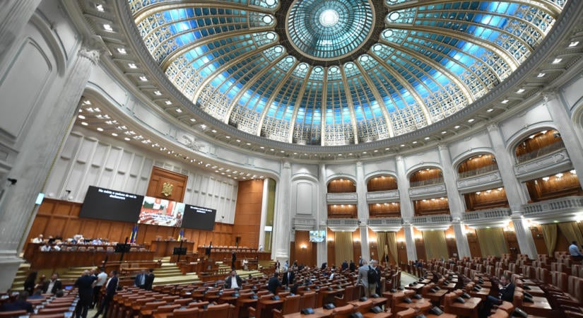 Elutasították a politikusok magánrepülős útjait firtató vizsgálóbizottság megalakítását