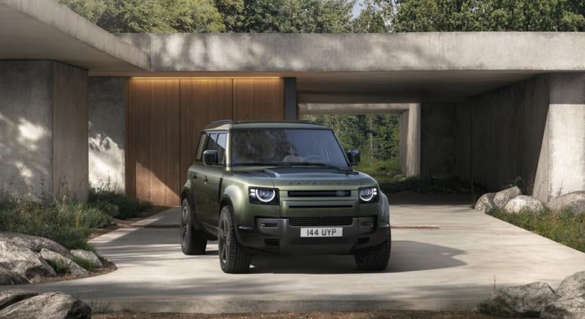 Amerikába megy a Defender, pickup lehet belőle