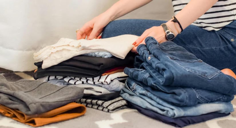 Így frissítsd fel a ruhatárad egy fillér nélkül – vond be a kollégákat is!