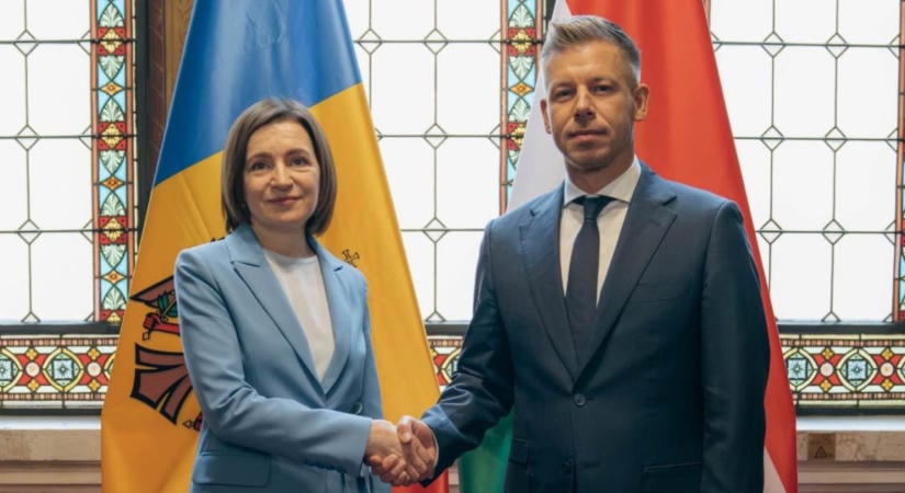 Magyar Péter nem unatkozik: elnökökkel és egy volt NATO-főtitkárral is asztalhoz ült