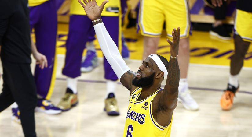 LeBron James megdöntötte az NBA sokáig megdönthetetlennek vélt pontrekordját