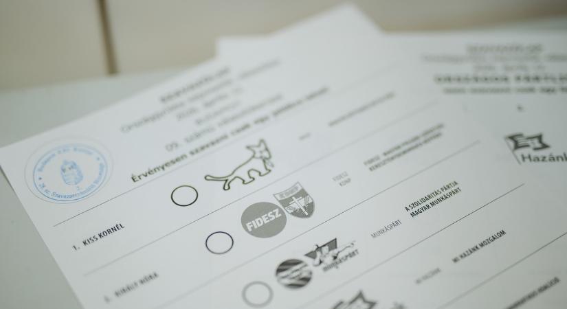 Hétfőn megsemmisítik az összes április 12-ei szavazólapot