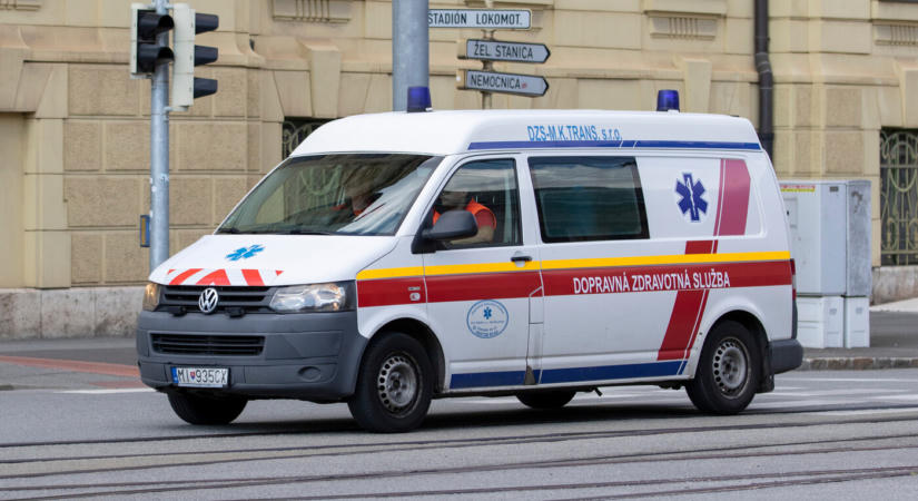 Júliusban 19 fuldokló miatt riasztották a mentőket