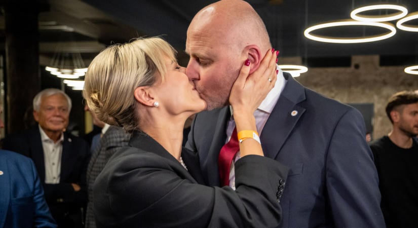 Fölényes kormánypárti siker Lettországban, történelmi eredményt ért el a miniszterelnök pártja