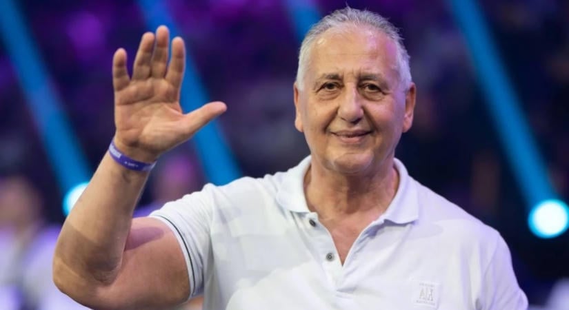 Tasnádi Péter tanácsokat osztogat a börtönbe készülő NER-es politikusoknak és üzletembereknek
