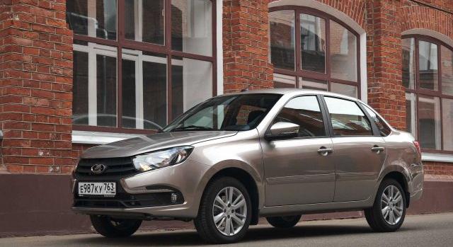 Kilencvenes évek eleji szintre fejlődött vissza a Lada Granta