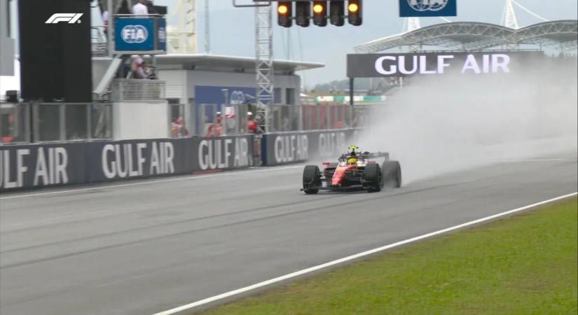 Már a rajt előtt káoszba fulladt az F1-es Maláj Nagydíj
