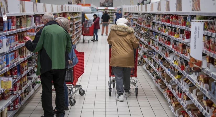 Kedvező inflációs adat érkezett, az élelmiszerárak továbbra is csökkennek