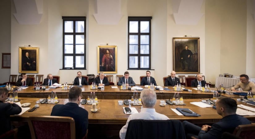 Közzétették a 2010-es kormányülések összefoglalóit