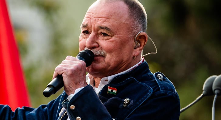 „Nekem már lefőtt a kávé” – mondta Nagy Feró, amikor a mindennapjairól kérdezték, kiderült, mivel foglalkozik most