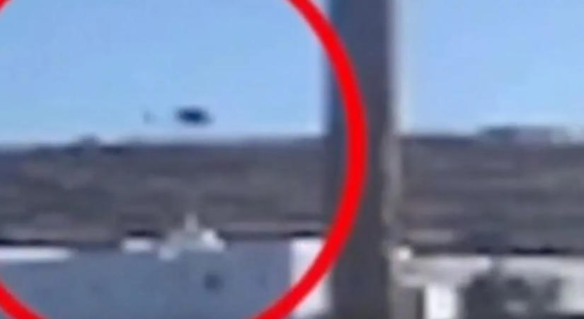 Nászútból tragédia: kamera rögzítette, ahogy irányíthatatlanul pörög, majd lezuhan a friss házasok helikoptere