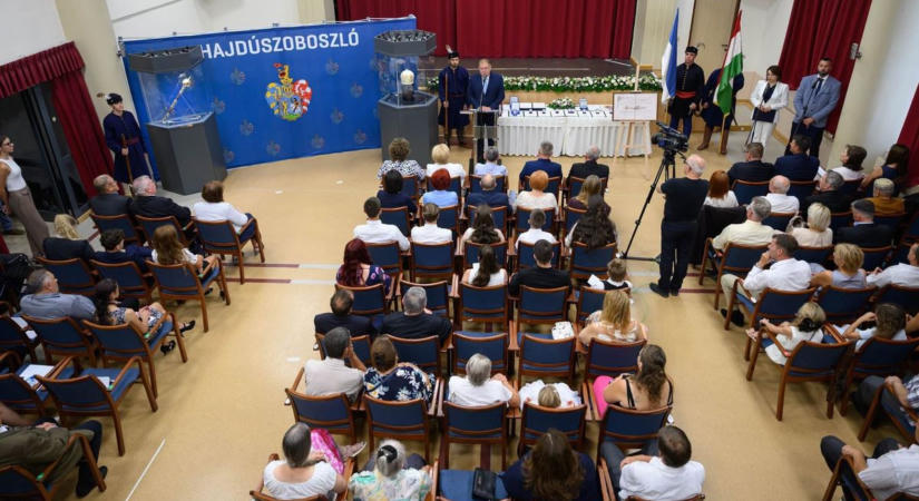 Micsoda ünnepség volt Hajdúszoboszlón! Rengeteg díjat osztottak ki a lakosok között