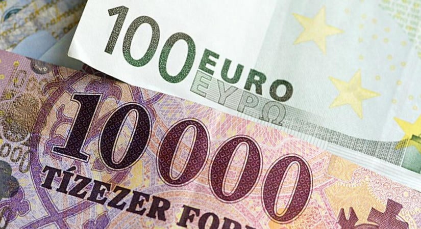 Az ág is húzta a forintot: mennyiért adják az eurót hétfő este?