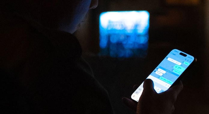 Az internetfüggőség depresszióhoz vezethet?