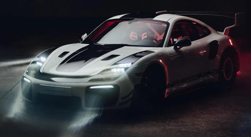 Lapos orról álmodnak a Porsche-rajongók - egyvalaki megengedhette magának