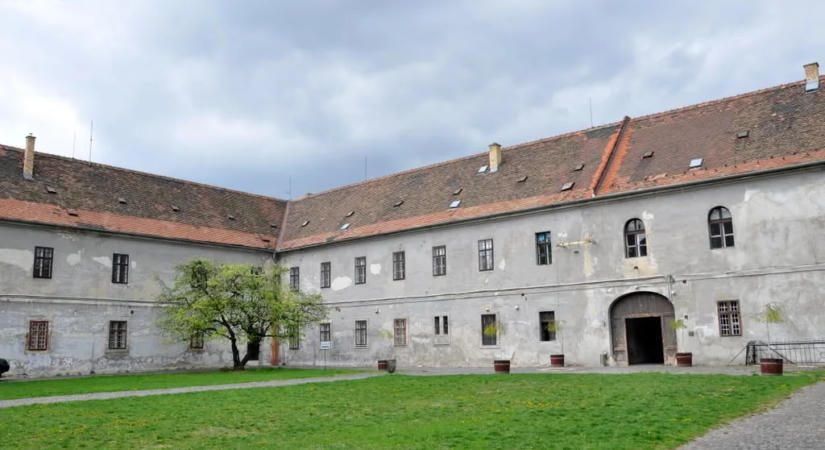 Ismerje meg a Zichy-kastély évszázados titkait – a főúri pompától az Óbudai Múzeumig