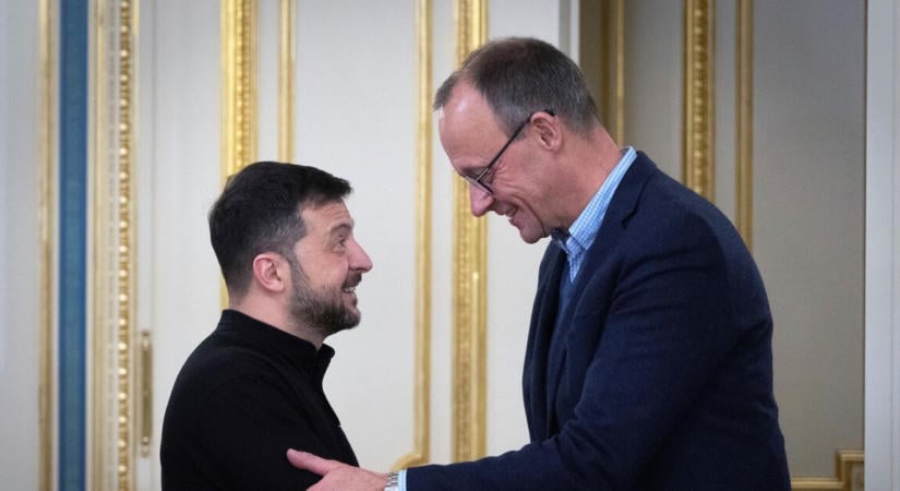 Befutott Kijevbe a berlni gyors, 1,35 milliárd euróval a fedélzetén