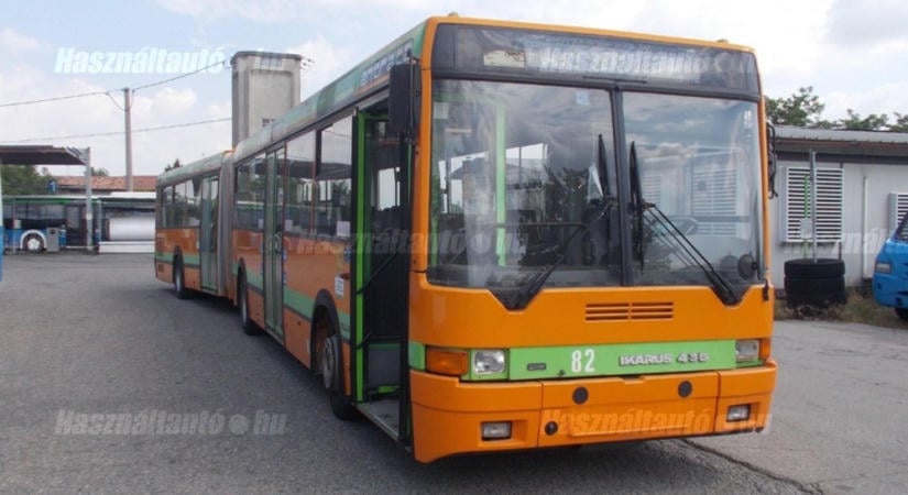 Ritka Ikarus busz került eladósorba