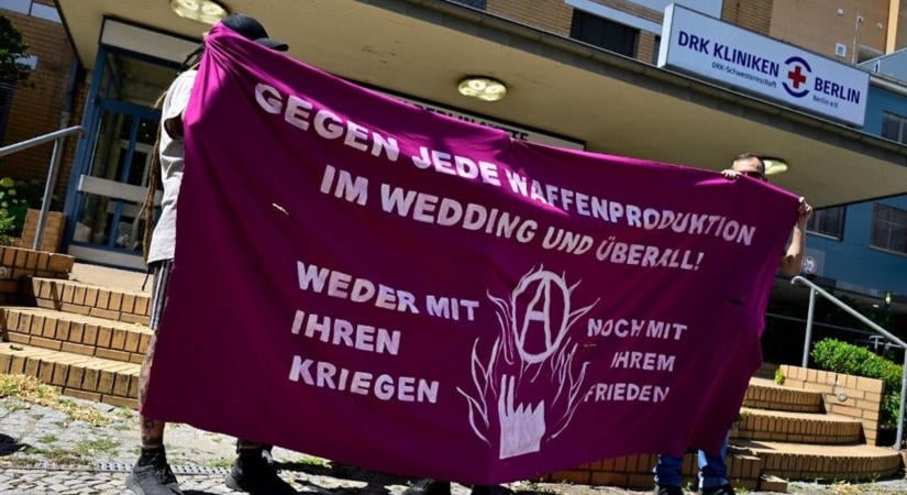 Németország már a háborúra készíti fel orvosait: felmérik a rendelőket, a mélygarázsból is kórház lesz – „lábamputáció a szabad ég alatt, atomtámadás"