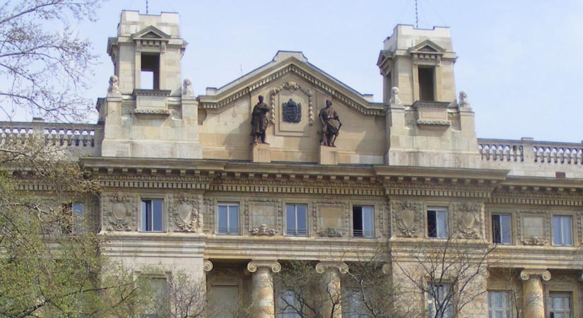 Feljelentést tesznek Varga Mihályék az MNB korábbi ügyeiben