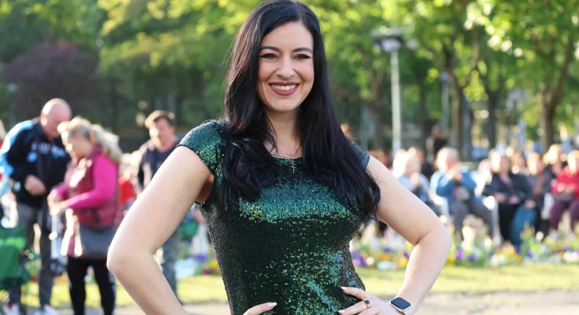 Nagy bejelentést tett Stana Alexandra, a kisbabáról van szó