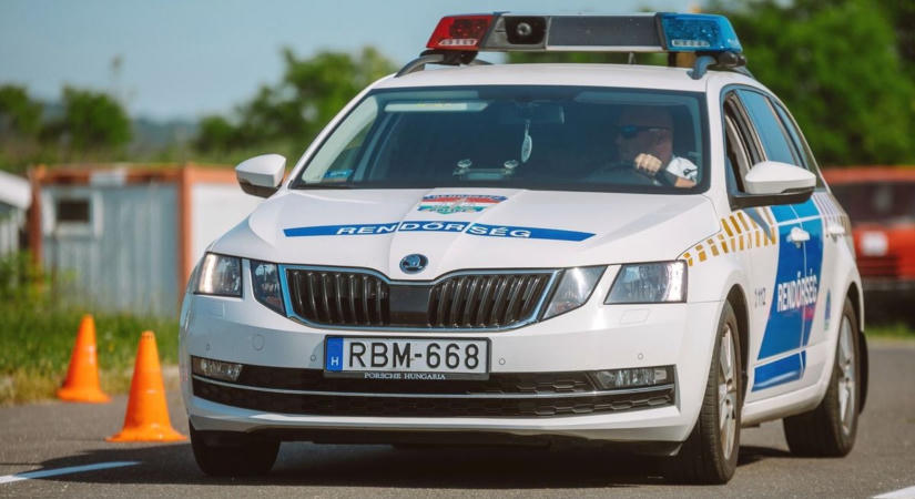 Hármas karambol történt a 86-oson, Egyházasrádócnál