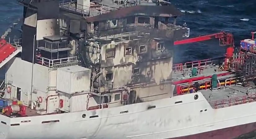 Helikopterekkel és mentőhajóval keresik az eltűnt tengerészeket a Fekete-tengeren
