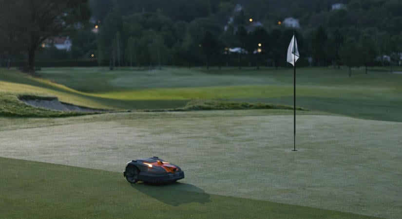 Éjszaka dolgoztak a robotok a British Mastersen: A Husqvarna bemutatta legújabb fejlesztéseit