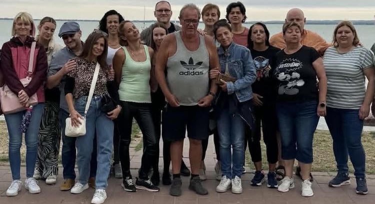 VIDA GYULA – Könnyes meglepetés a kollégáktól