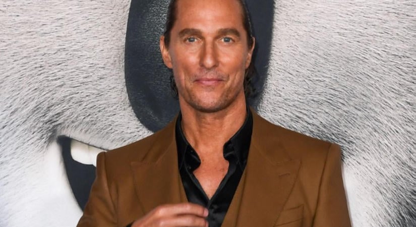 Matthew McConaughey hasonmás fia kifutómodell lett