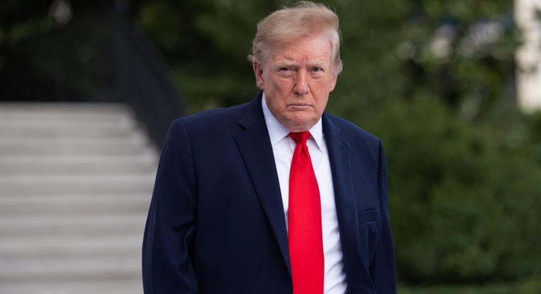 Donald Trump leadta a szavazatát, majd korrupcióval vádolta a demokratákat
