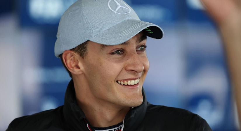 Russell elismerően nyilatkozott Verstappenről: „Hihetetlen versenyző, nem hibázik”