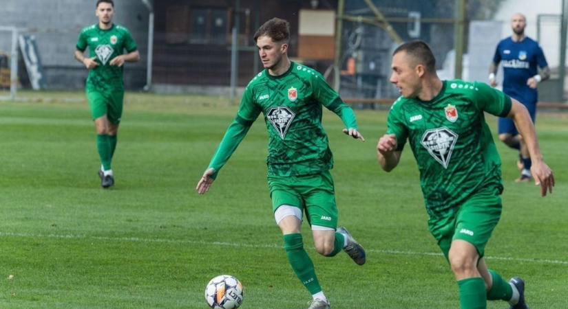 Kiütéses siker a városi rangadón: tarolt a Komárom a Magyar Kupában