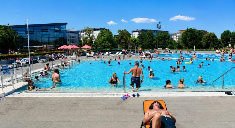 Pénteken sem kell esernyő: ilyen melegre számíthatunk