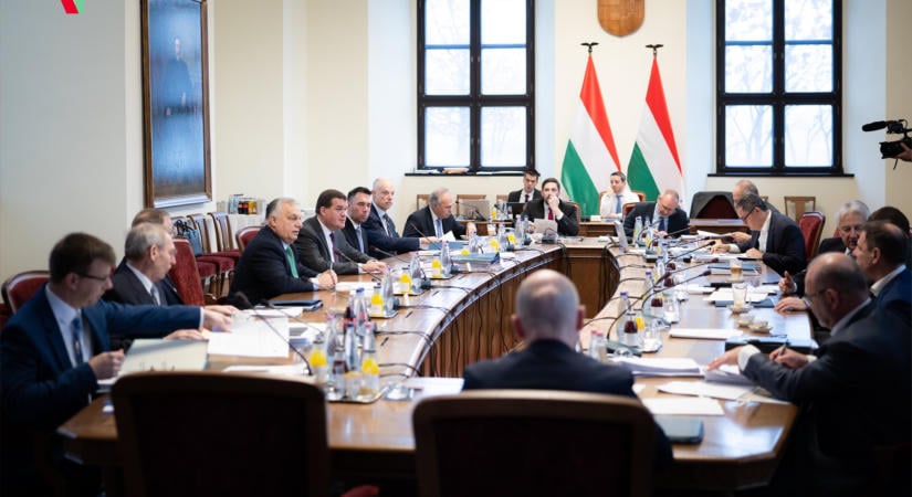 Döntött a kormány: nyilvánossá teszik az Orbán-kormány üléseinek jegyzőkönyveit