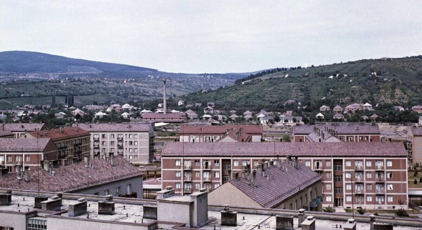 Mélyebbre ásták, mint amilyen magas a Kékes: 53 fok volt a magyar uránbánya legalján