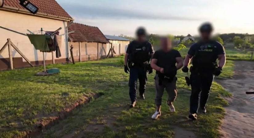Rabszolgaként tartotta a fiatal nőt a pátrohai házaspár, a kínzások után kitették az útra meghalni – videó