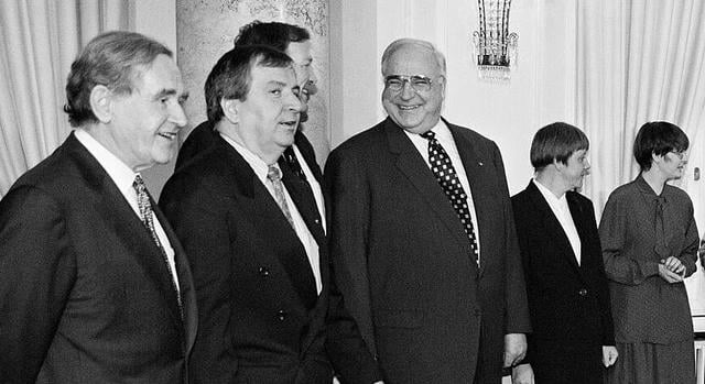 Nyilvánosságra hozták a német kormány 1995-ös kabinetüléseinek jegyzőkönyveit