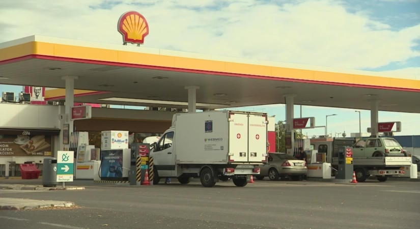 Segítséget kapnak a fuvarozók, a benzineseknek viszont nem jár az 5 ezres kompenzáció